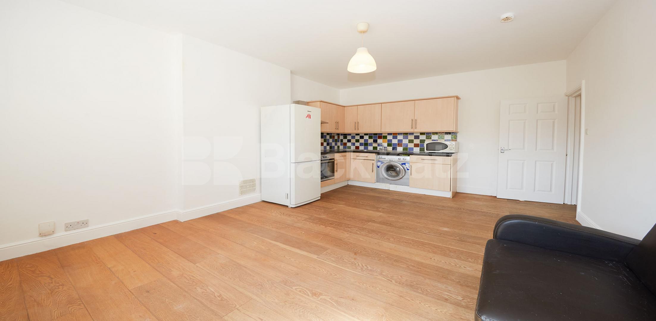 			2 Bedroom, 2 bath, 1 reception Flat			 Rutland Park, Willesden Green